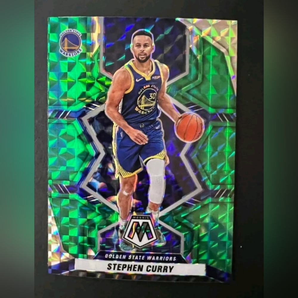 2021-22 Panini Mosaic Basketball Stephen Curry Green Mosaic Prizm #101 Warriors